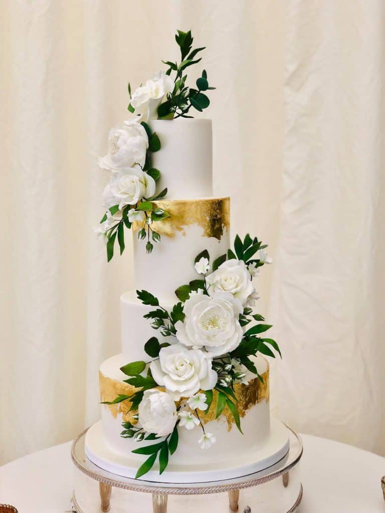 Utterly delicious, beautifully designed wedding cakes